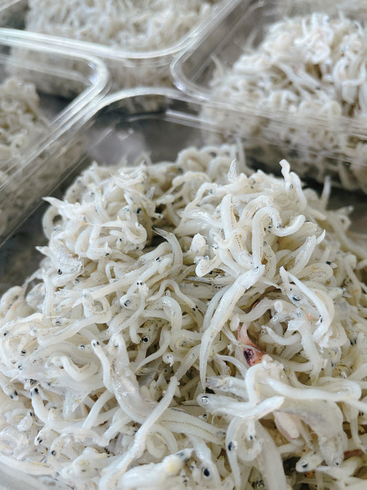 【プロが解説】しらすとちりめんじゃこの違いとは？呼び方や栄養、美味しい使い分け方